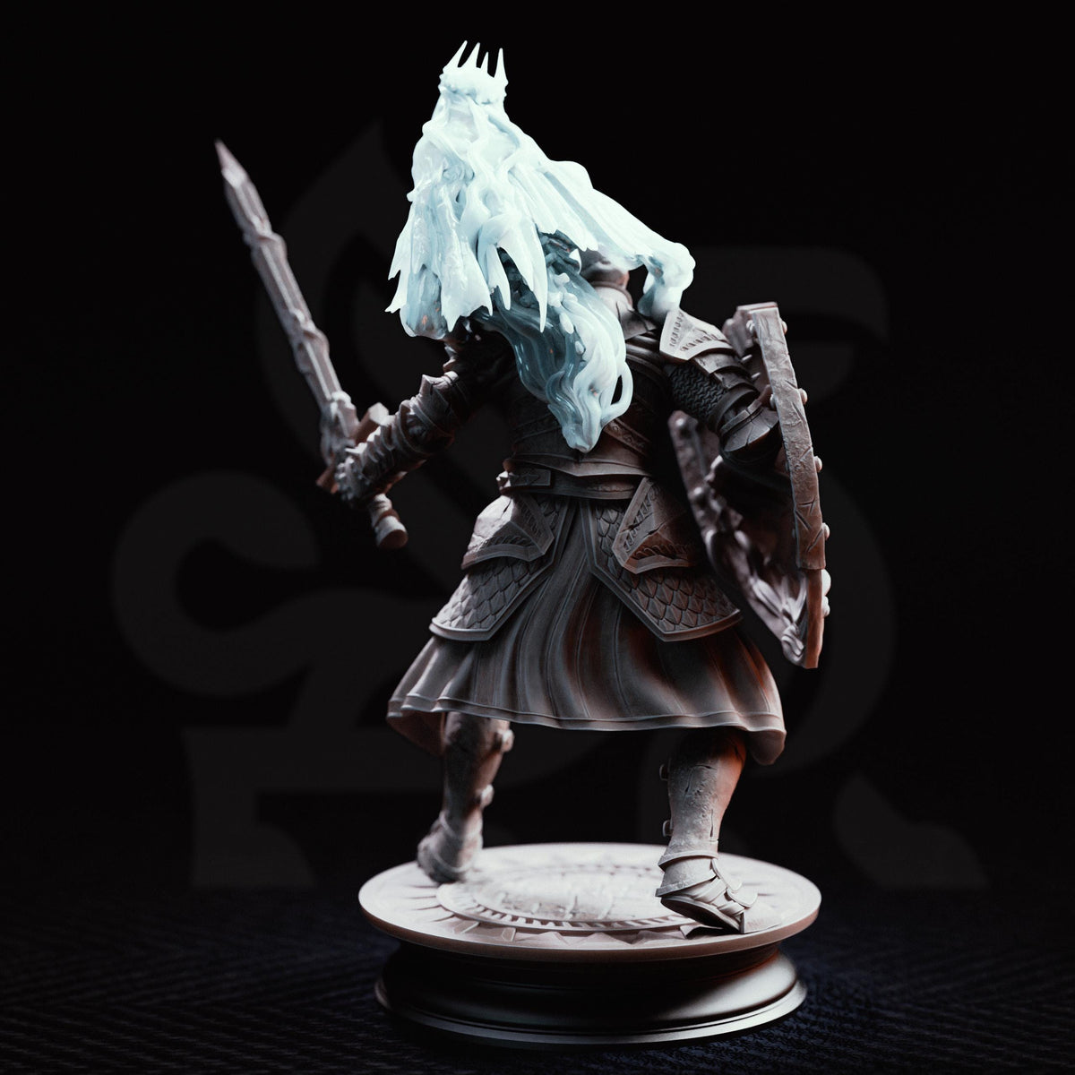 A detailed 3D model of a knight figure, complete with armor and a crown, standing on a pedestal against a dark background.