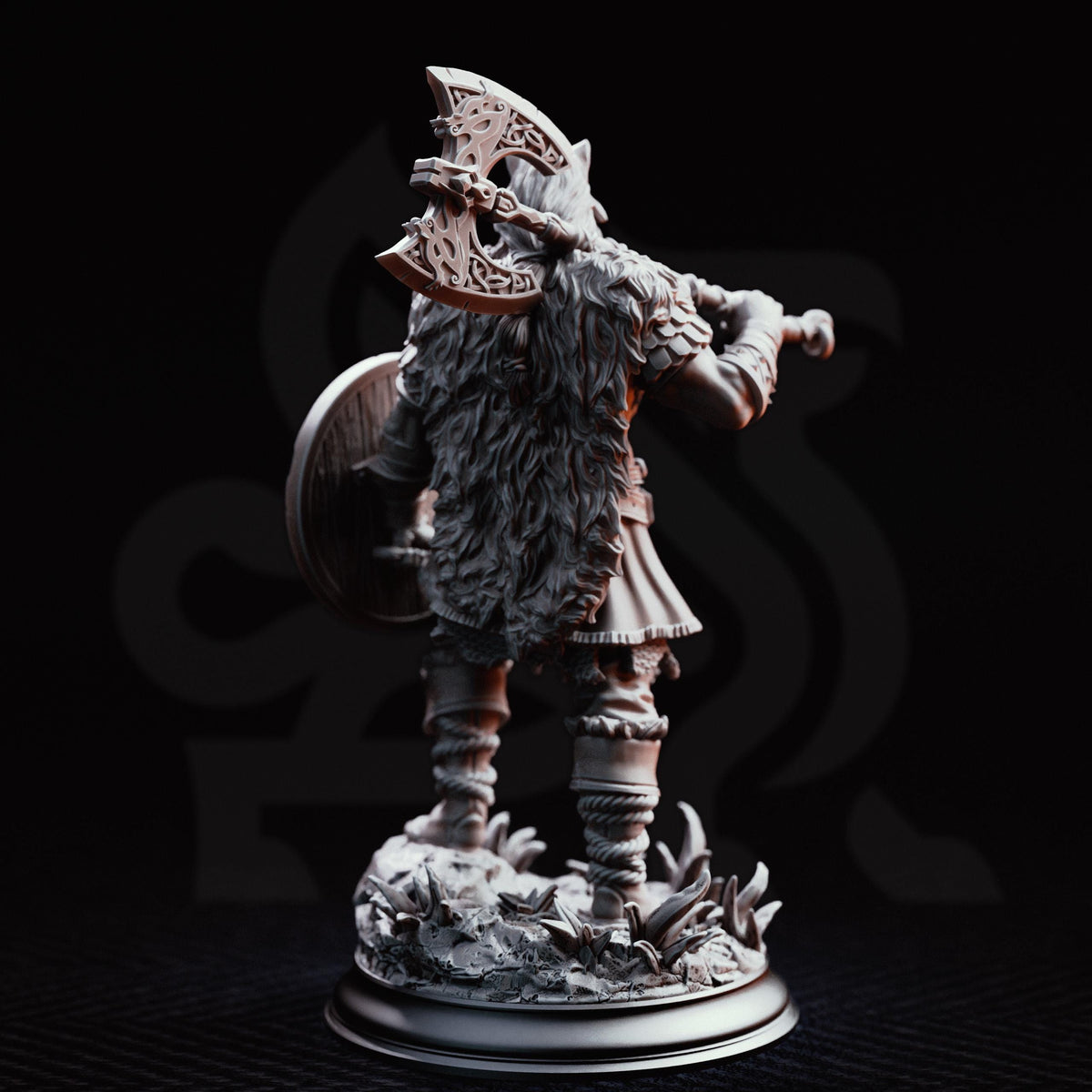 A detailed 3D model of a warrior figure holding a large weapon, standing on a base with a dark background.