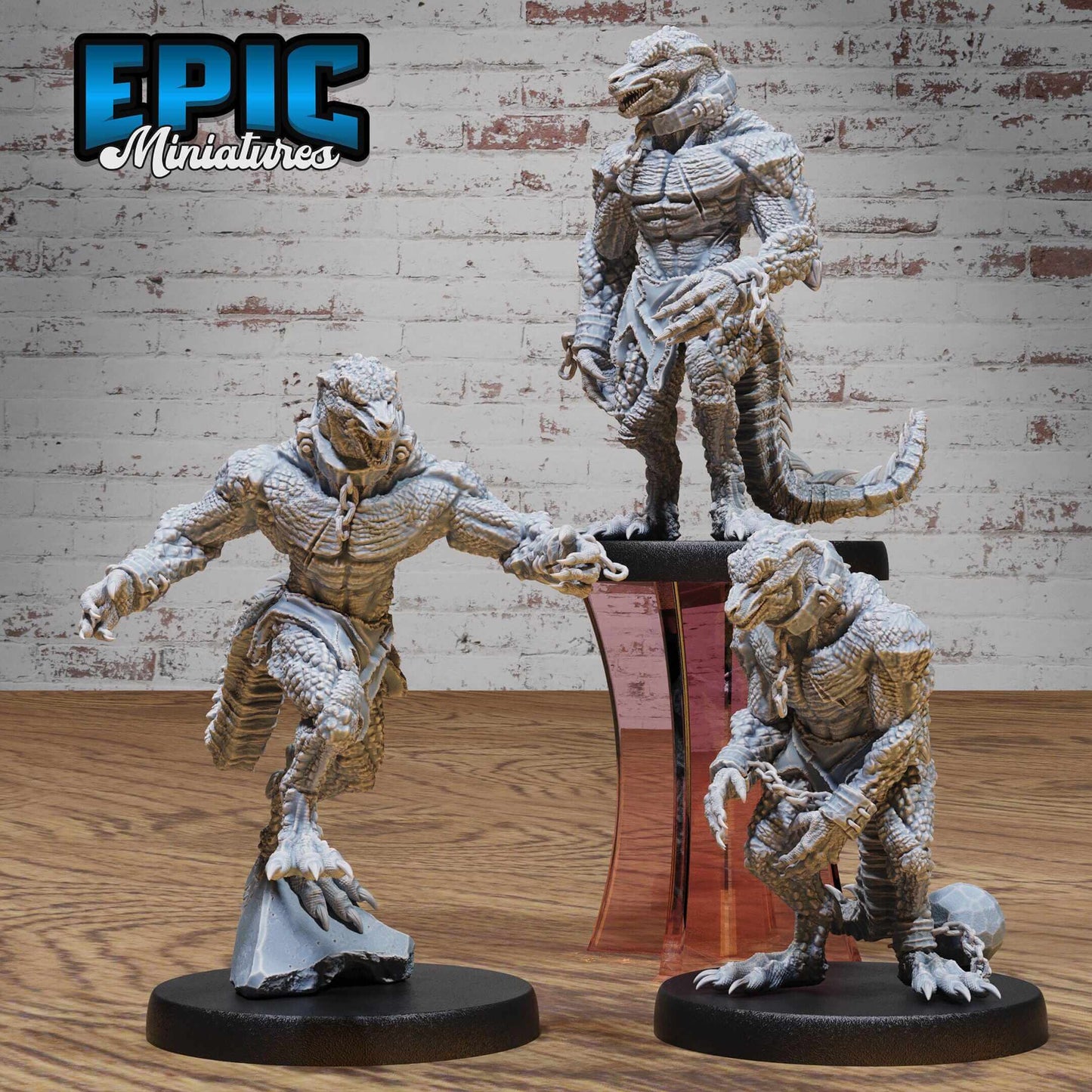 Prisoner Lizard Men - Epic Miniatures - Dungeons and Dragons