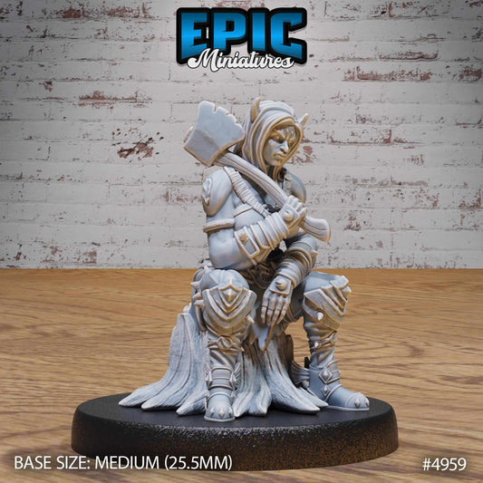 Half-Orc Tiefling Female - D&D Epic Miniatures   and Dragons