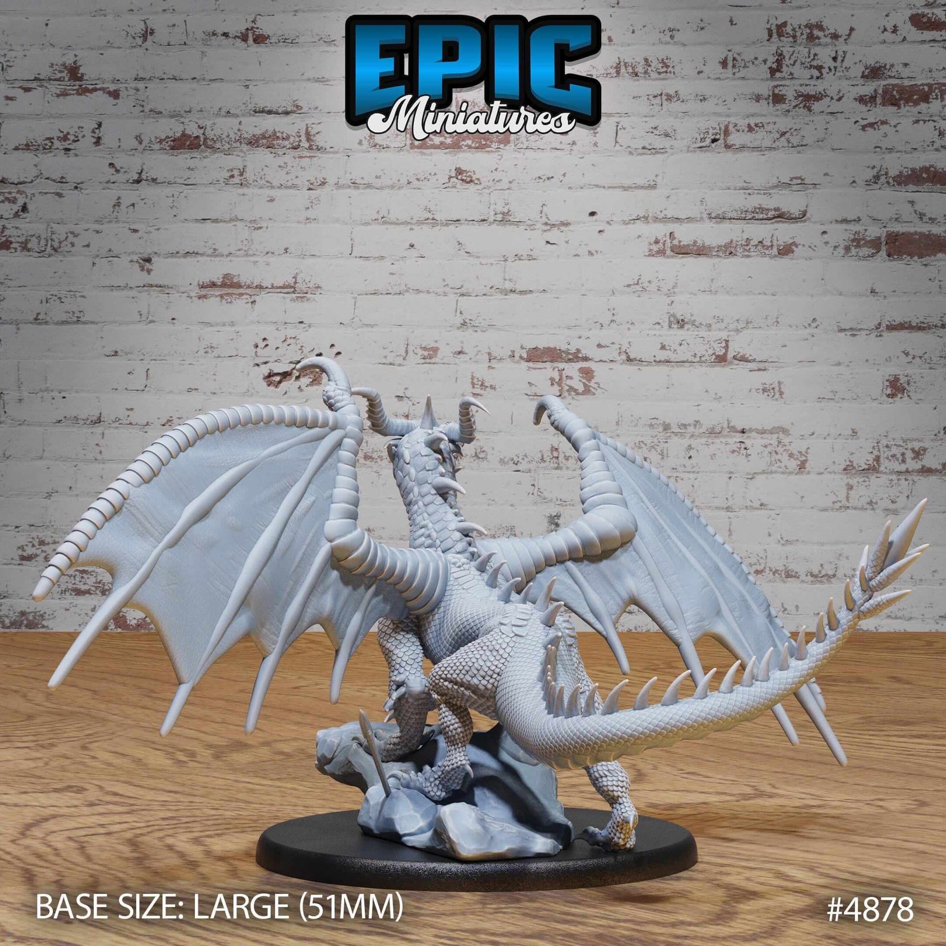 Classic Dragon - D&D Epic Miniatures   and Dragons
